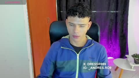 Snapshot of sebascuterouss chatting on April 2026 02:00:02 PM sebas 3 online show from April 2026 02:00:02 PM