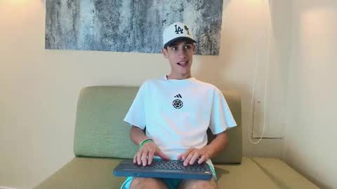 sebass_r online show from January 2026 12:55:01 PM