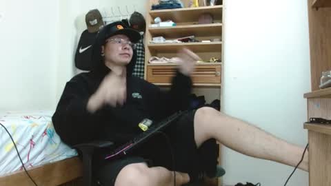 Sebas online show from February 2025 11:41:02 PM