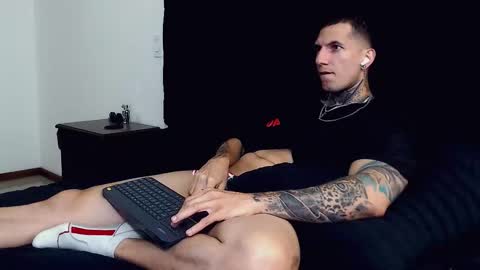 Snapshot of sebastian_muss chatting on October 2025 03:31:02 PM Sebastian online show from October 2025 03:31:02 PM