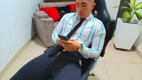 juan  sebastian online show from March 2025 01:16:02 PM