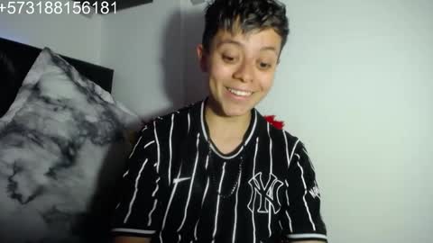 Snapshot of sebastian_posse chatting on March 2026 04:40:01 AM Myystiic online show from March 2026 04:40:01 AM