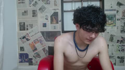 Snapshot of sebastian_rougue chatting on April 2026 09:59:02 PM sebastian_rougue online show from April 2026 09:59:02 PM