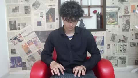 Snapshot of sebastian_rougue chatting on April 2026 09:06:02 PM sebastian_rougue online show from April 2026 09:06:02 PM