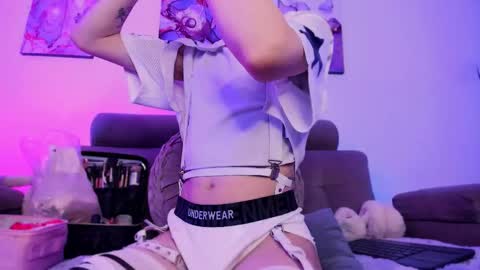 Snapshot of sebastianhilton chatting on March 2026 12:34:01 PM . INDEPENDENT MODEL online show from March 2026 12:34:01 PM