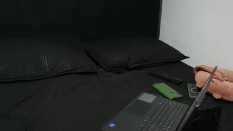 Sebastiano online show from February 2025 03:37:02 AM