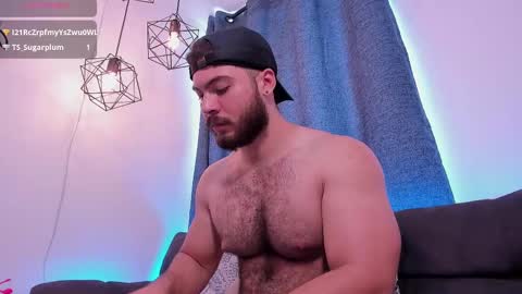 Instagram jeanpaulfit  online show from February 2025 04:58:01 PM