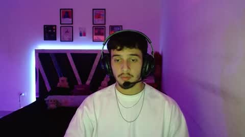 Snapshot of sebasxxl12 chatting on December 2025 10:30:01 AM Sebas online show from December 2025 10:30:01 AM