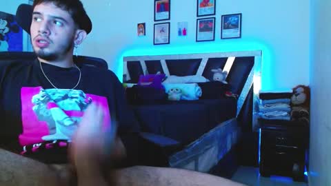 Snapshot of sebasxxl12 chatting on March 2026 04:47:01 PM Sebas online show from March 2026 04:47:01 PM