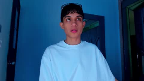 Sebastian online show from February 2026 09:08:01 PM