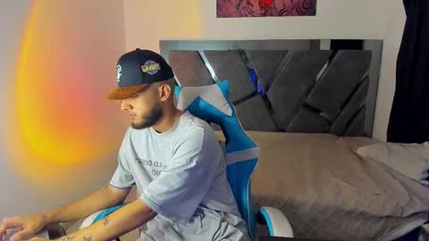 Snapshot of sebolaz chatting on January 2026 06:52:02 AM ryan miller online show from January 2026 06:52:02 AM