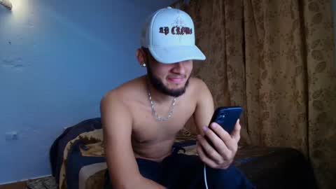 Snapshot of sebolaz chatting on February 2026 03:51:02 AM ryan miller online show from February 2026 03:51:02 AM