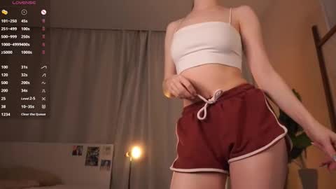 Snapshot of second_aid chatting on December 2025 04:25:01 PM Brenda online show from December 2025 04:25:01 PM