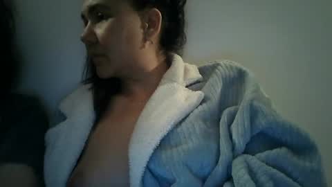 Snapshot of secret_couple2_0 chatting on December 2024 02:27:02 PM JuliettaRomeo online show from December 2024 02:27:02 PM