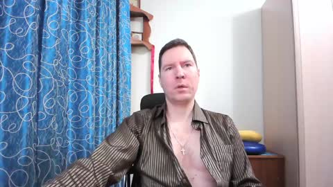 Snapshot of secret_lover_xxx chatting on December 2024 06:33:02 AM Secret lover XXX online show from December 2024 06:33:02 AM