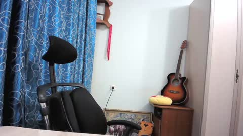 Snapshot of secret_lover_xxx chatting on December 2024 10:17:02 AM Secret lover XXX online show from December 2024 10:17:02 AM