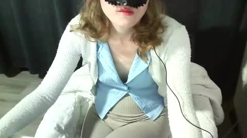 Anni online show from April 2026 12:15:02 AM