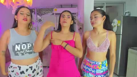 NIKOL online show from September 2025 09:51:01 PM