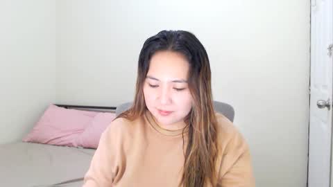 Snapshot of secretlover010101 chatting on February 2025 06:16:02 AM MILAN online show from February 2025 06:16:02 AM