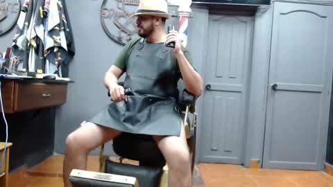 Snapshot of secrets_of_the_barber chatting on March 2025 04:23:02 AM the Barber online show from March 2025 04:23:02 AM