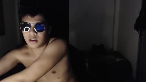 Snapshot of seduceme01 chatting on October 2025 05:23:02 PM seduceme01 online show from October 2025 05:23:02 PM