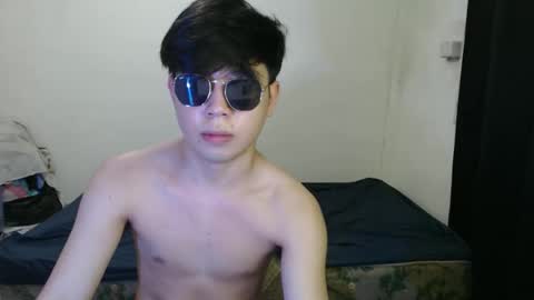 Snapshot of seduceme01 chatting on December 2025 12:43:02 PM seduceme01 online show from December 2025 12:43:02 PM