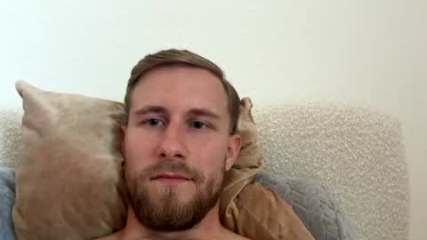 Snapshot of seducemeplease29 chatting on July 2026 01:15:02 PM seducemeplease29 online show from July 2026 01:15:02 PM
