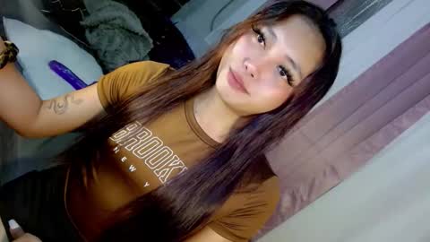 Im shy online show from December 2025 10:39:01 PM