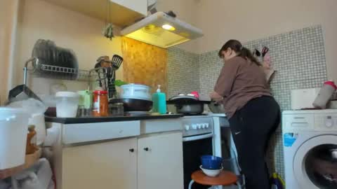 seductive_she_wolf online show from April 2026 02:57:01 PM