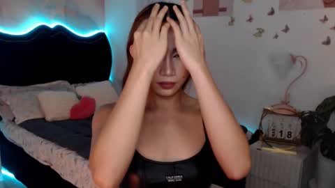 Snapshot of seductive_vana chatting on March 2026 07:06:02 PM Vanessa online show from March 2026 07:06:02 PM