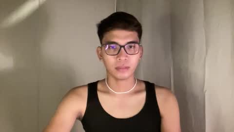 Snapshot of seductive_william chatting on September 2025 12:06:01 PM William online show from September 2025 12:06:01 PM