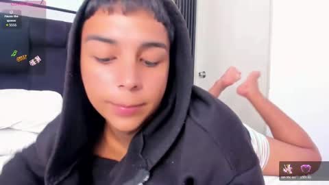 seductivo online show from April 2026 05:18:02 AM