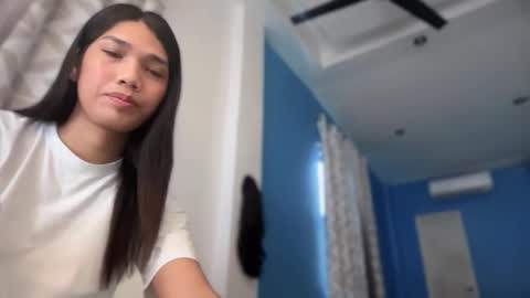 Snapshot of seductress_ph chatting on October 2025 12:21:02 AM sara online show from October 2025 12:21:02 AM