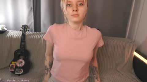 Snapshot of seebunny chatting on July 2026 04:20:01 PM See Its honey bunny im Lana online show from July 2026 04:20:01 PM