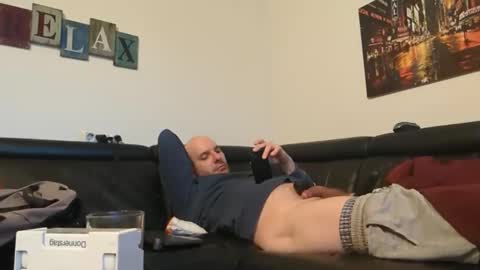 Snapshot of seeebi chatting on March 2026 06:19:01 AM Sebastian online show from March 2026 06:19:01 AM