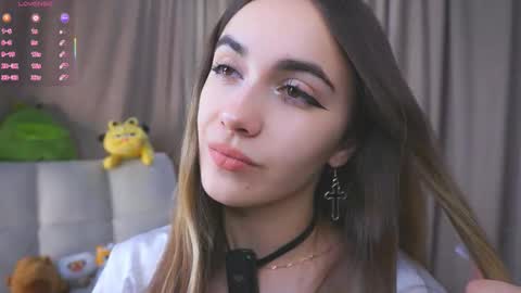 Snapshot of seeeyoubaby chatting on September 2025 04:12:02 PM Slavia online show from September 2025 04:12:02 PM