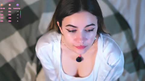 Snapshot of seeeyoubaby chatting on October 2025 05:55:02 PM Slavia online show from October 2025 05:55:02 PM