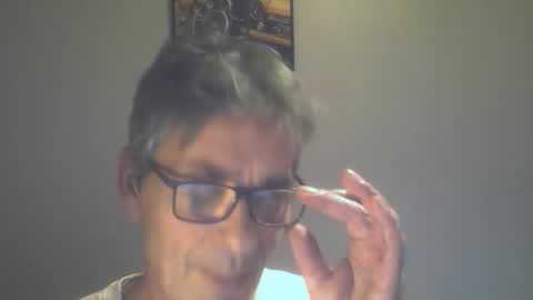 Snapshot of seigneurdc09 chatting on September 2025 04:17:01 PM seigneurdc09 online show from September 2025 04:17:01 PM