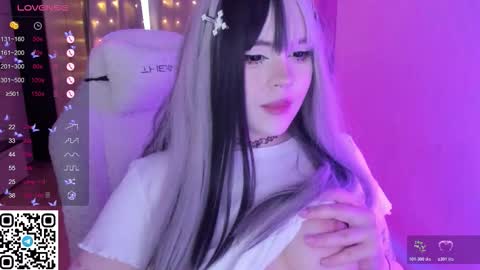 Snapshot of selena___cute chatting on March 2026 06:07:02 AM Selena online show from March 2026 06:07:02 AM