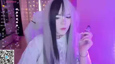 Snapshot of selena___cute chatting on March 2026 06:19:02 AM Selena online show from March 2026 06:19:02 AM