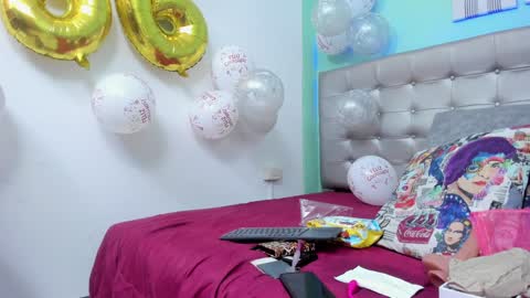 Snapshot of selena_castillo chatting on January 2025 04:08:01 AM Selena online show from January 2025 04:08:01 AM