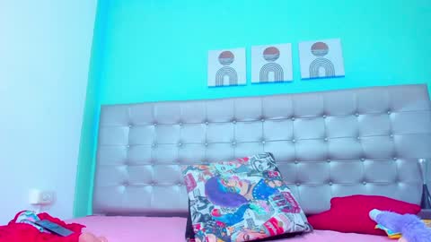 Snapshot of selena_castillo chatting on February 2025 04:48:01 AM Selena online show from February 2025 04:48:01 AM