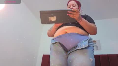 Snapshot of selena_castillo chatting on October 2025 12:47:01 PM Selena online show from October 2025 12:47:01 PM