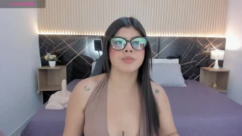 Snapshot of selena_diaz_ chatting on February 2026 02:27:01 AM Selena online show from February 2026 02:27:01 AM