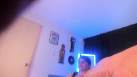 Selena online show from October 2025 03:59:01 AM