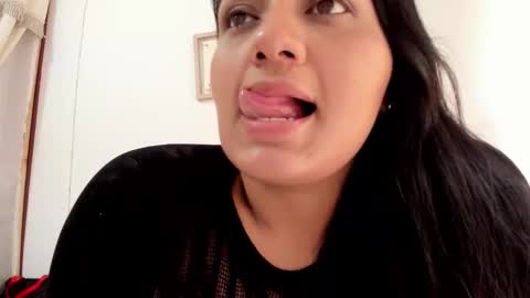 Snapshot of selena_jhonson1 chatting on October 2025 03:46:02 PM Karen online show from October 2025 03:46:02 PM