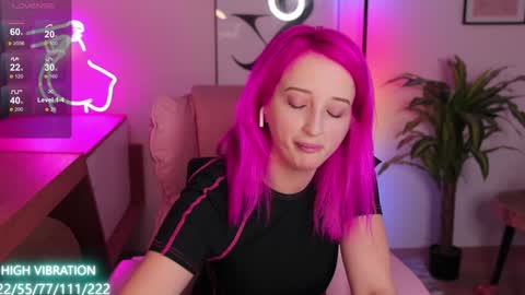 Snapshot of selena_lily chatting on January 2025 10:24:01 PM Selena Lily online show from January 2025 10:24:01 PM