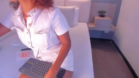 Snapshot of selena_monroy chatting on November 2025 10:59:02 AM Selena online show from November 2025 10:59:02 AM