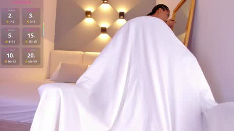 Snapshot of selena_monroy chatting on November 2025 10:47:02 AM Selena online show from November 2025 10:47:02 AM