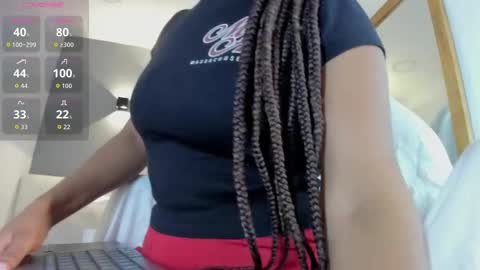 Snapshot of selena_monroy chatting on November 2025 10:58:02 AM Selena online show from November 2025 10:58:02 AM